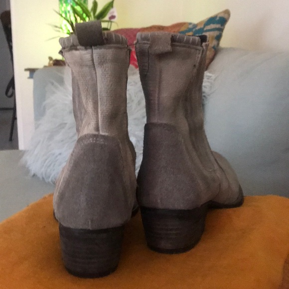 Booties - Picture 3 of 4